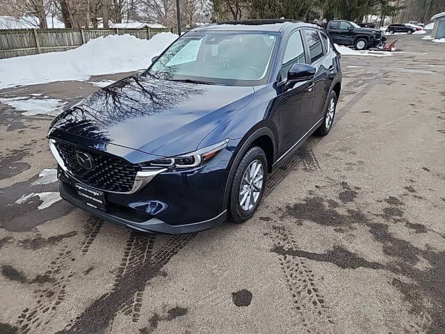 2022 Mazda CX-5 2.5 S Select Package AWD photo