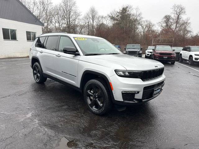 2022 Jeep Grand Cherokee L Limited 4WD photo