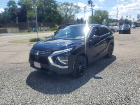 2022 Mitsubishi Eclipse Cross LE 4WD photo