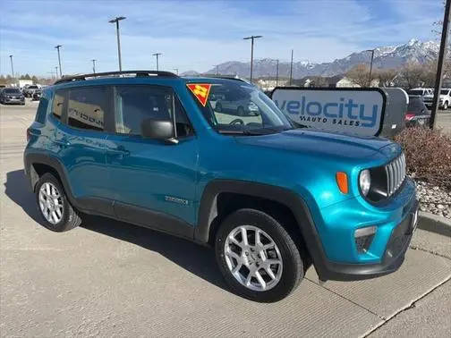 2022 Jeep Renegade Latitude 4WD photo