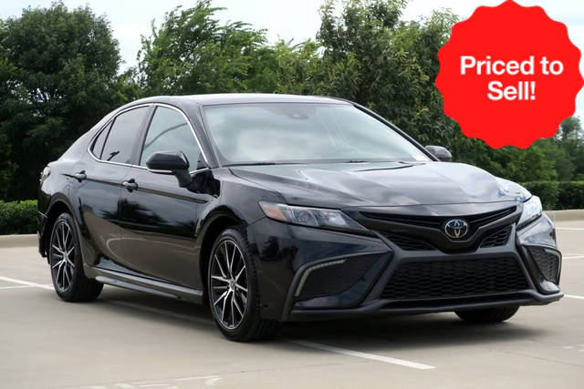 2022 Toyota Camry SE FWD photo