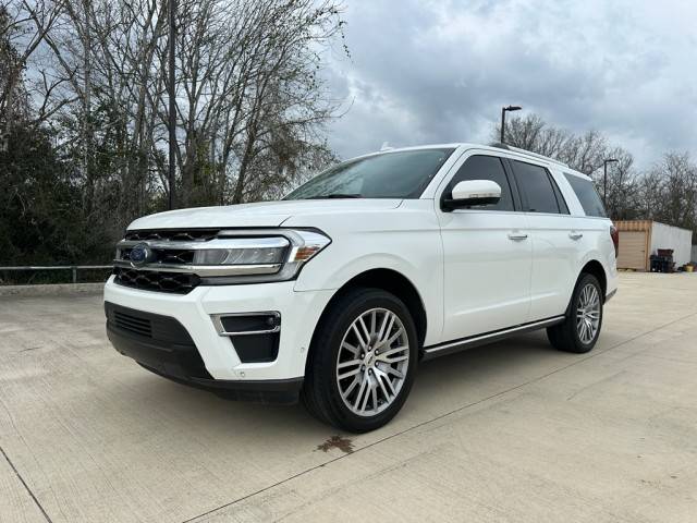 2022 Ford Expedition Limited RWD photo