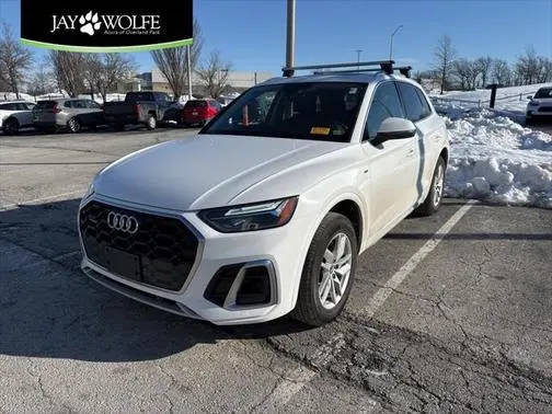 2022 Audi Q5 S line Premium AWD photo