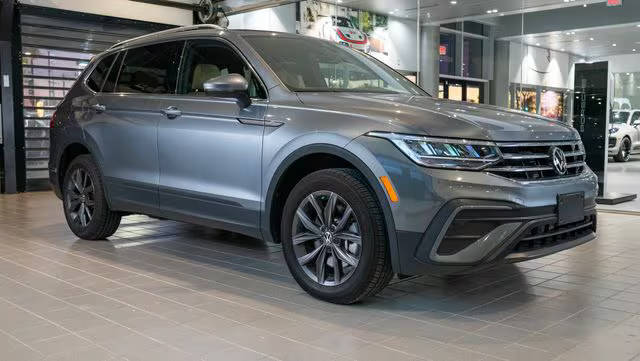 2022 Volkswagen Tiguan SE AWD photo