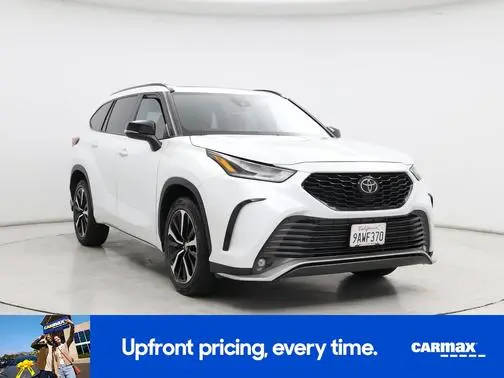 2022 Toyota Highlander XSE AWD photo