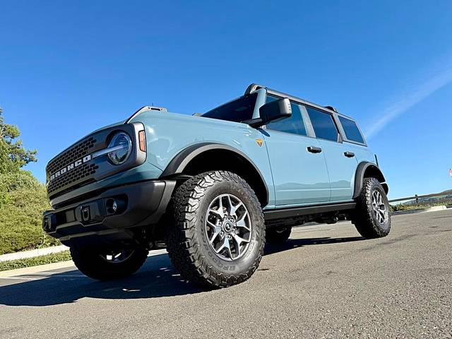 2022 Ford Bronco 4 Door Badlands 4WD photo