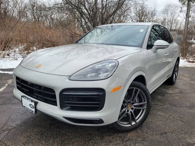 2022 Porsche Cayenne  AWD photo