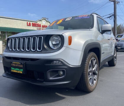 2016 Jeep Renegade Latitude FWD photo