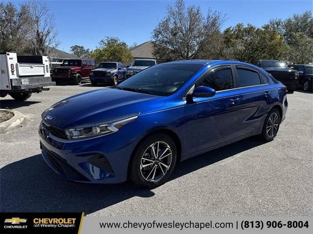 2022 Kia Forte LXS FWD photo