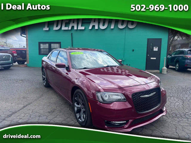 2022 Chrysler 300 Touring L RWD photo