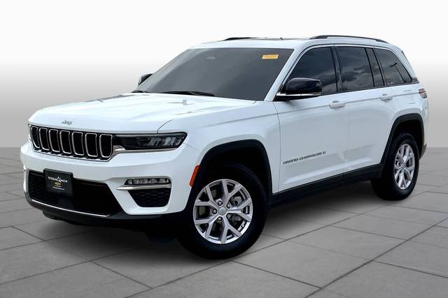 2022 Jeep Grand Cherokee Limited 4WD photo