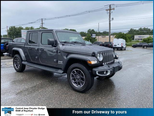 2022 Jeep Gladiator Overland 4WD photo