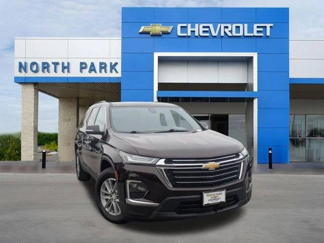 2022 Chevrolet Traverse LT Cloth FWD photo