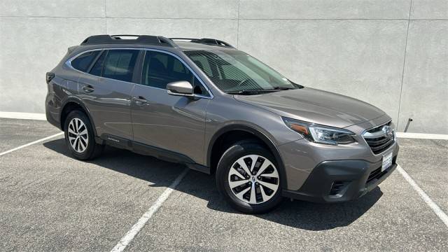 2022 Subaru Outback Premium AWD photo