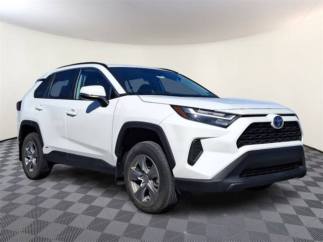 2022 Toyota RAV4 Hybrid XLE AWD photo