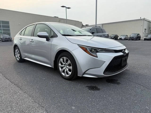 2022 Toyota Corolla LE FWD photo