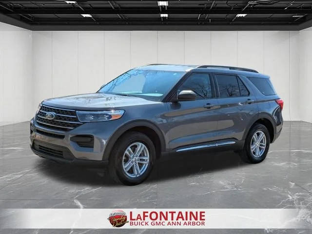 2022 Ford Explorer XLT 4WD photo