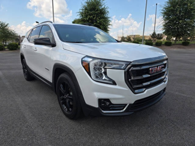 2022 GMC Terrain AT4 AWD photo