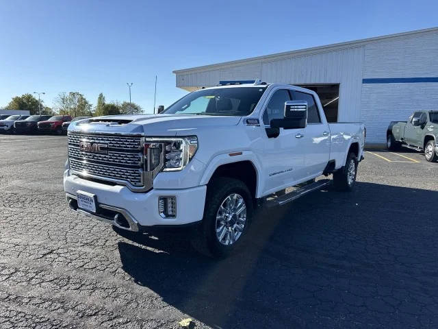 2022 GMC Sierra 2500HD Denali 4WD photo