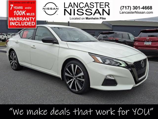 2022 Nissan Altima 2.5 SR AWD photo
