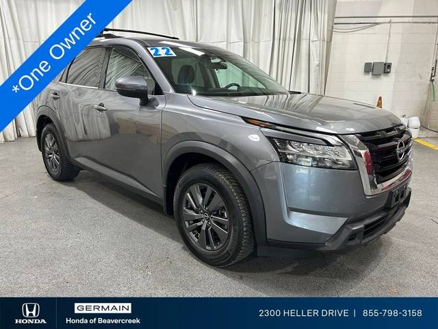 2022 Nissan Pathfinder SV 4WD photo