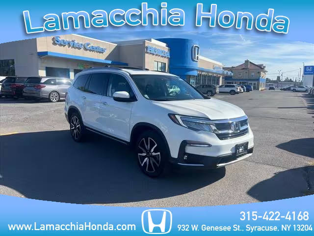 2022 Honda Pilot Touring 7-Passenger AWD photo