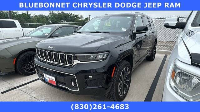 2022 Jeep Grand Cherokee L Overland 4WD photo