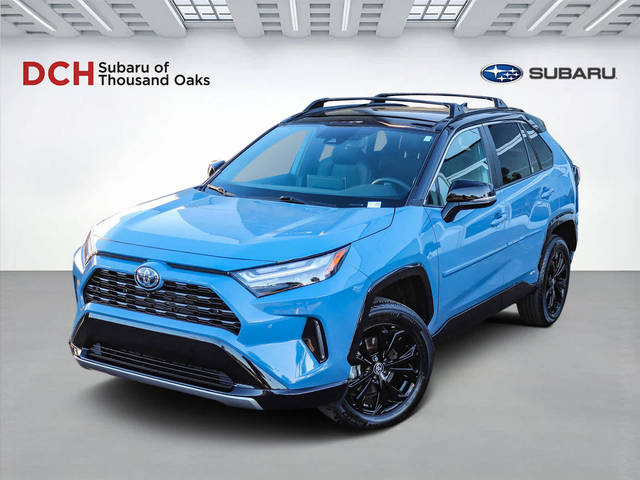 2022 Toyota RAV4 Hybrid XSE AWD photo