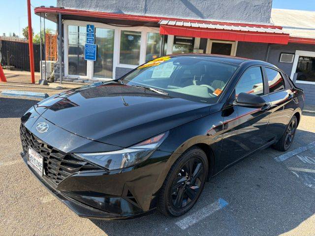 2022 Hyundai Elantra Blue FWD photo