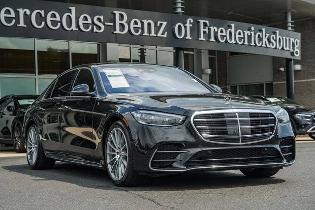 2022 Mercedes-Benz S-Class S 500 AWD photo
