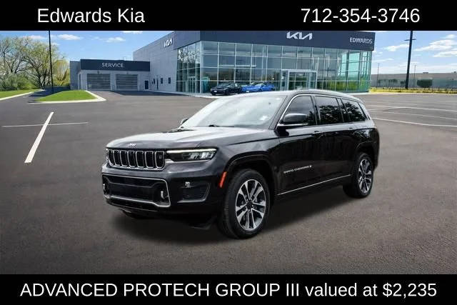 2022 Jeep Grand Cherokee L Overland 4WD photo