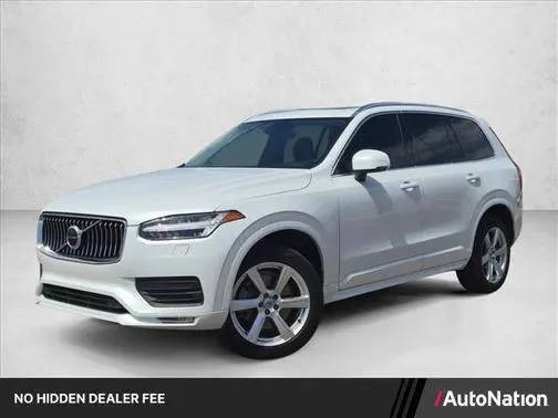 2021 Volvo XC90 Momentum AWD photo