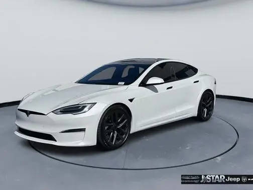 2021 Tesla Model S Plaid AWD photo