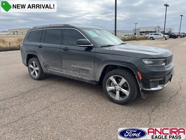 2022 Jeep Grand Cherokee L Limited RWD photo