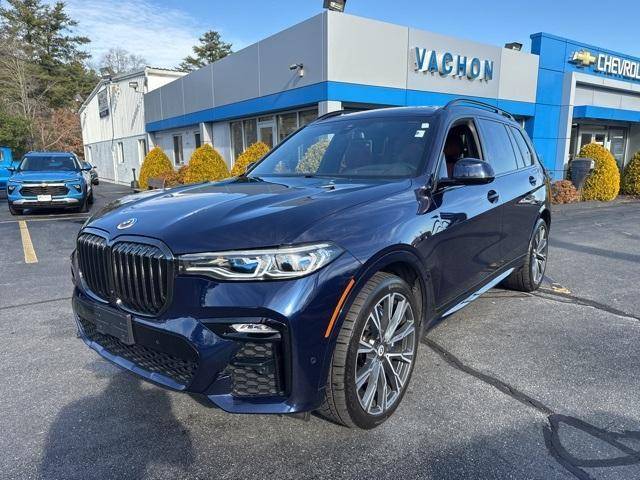 2022 BMW X7 M50i AWD photo