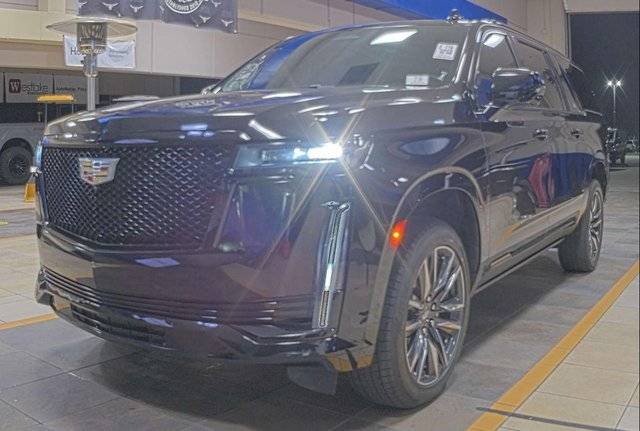 2022 Cadillac Escalade ESV Sport Platinum 4WD photo