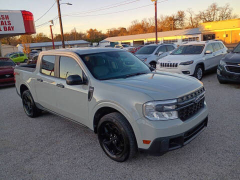 2022 Ford Maverick XLT AWD photo