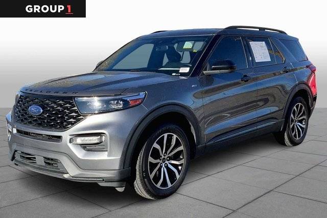 2022 Ford Explorer ST-Line RWD photo