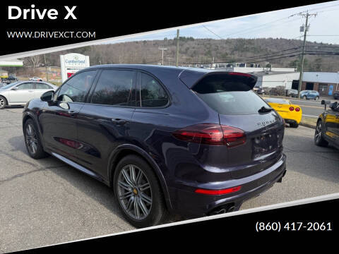 2017 Porsche Cayenne GTS AWD photo