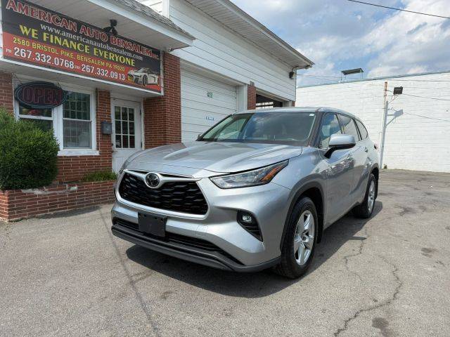 2020 Toyota Highlander LE AWD photo