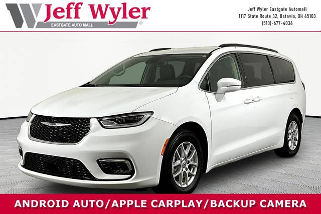 2022 Chrysler Pacifica Minivan Touring L FWD photo