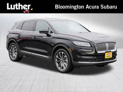 2022 Lincoln Nautilus Reserve AWD photo