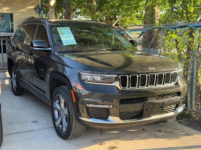 2022 Jeep Grand Cherokee L Limited RWD photo