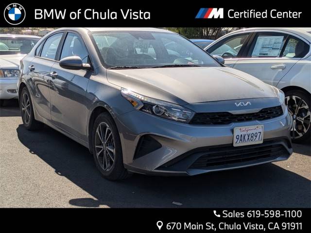 2022 Kia Forte LXS FWD photo