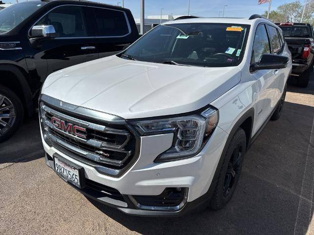 2022 GMC Terrain AT4 AWD photo