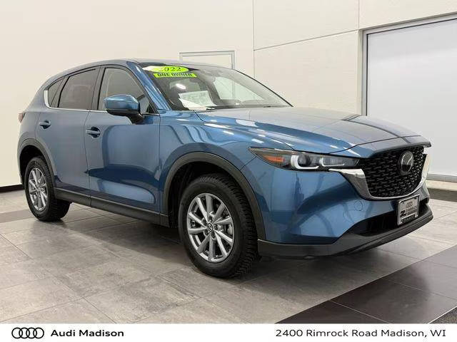2022 Mazda CX-5 2.5 S Preferred Package AWD photo