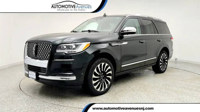 2022 Lincoln Navigator Black Label 4WD photo