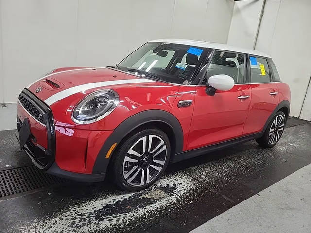 2022 MINI Hardtop 4 Door Cooper S FWD photo