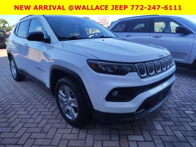 2022 Jeep Compass Latitude FWD photo