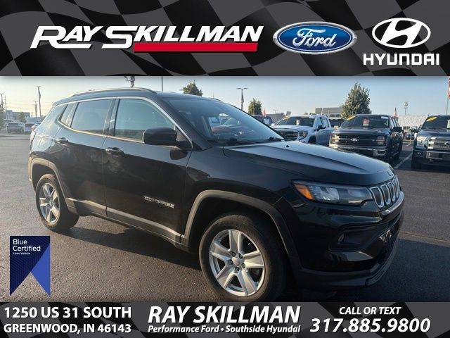 2022 Jeep Compass Latitude 4WD photo
